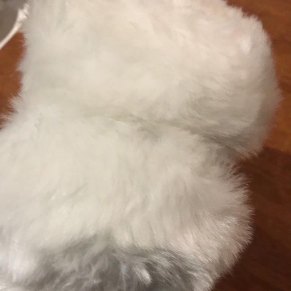 NEW Calvim Klein fleece earcover - Picture 6 of 8